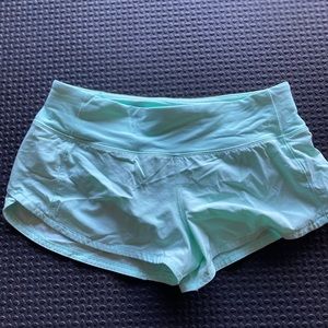 COPY - Lulumelon size 4 speed up shorts 2.5